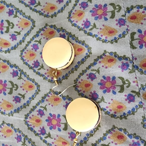 Yellow Macaron earings - Picture 3 of 3